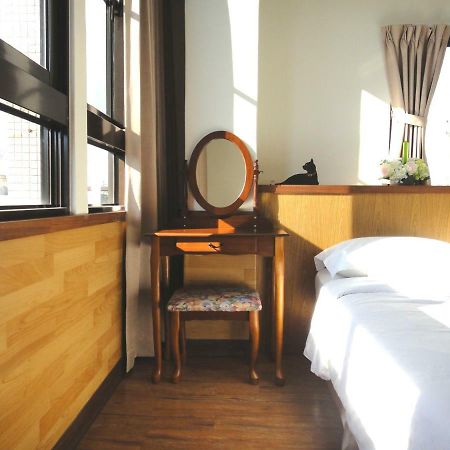 Park 66 Apartment Tainan Exterior photo